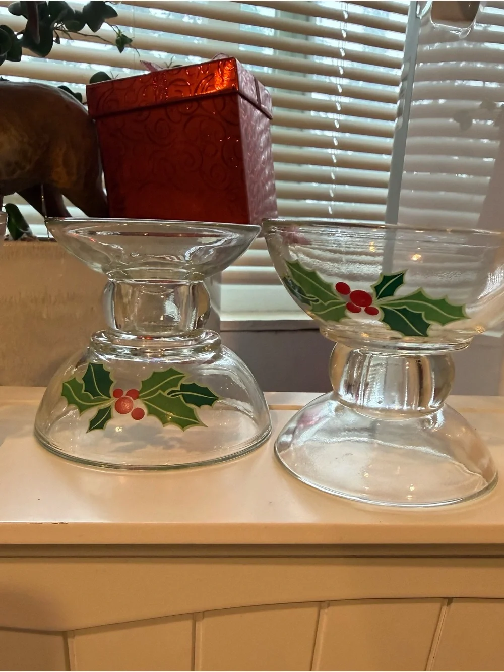 VTG Avon Reversible Holiday Holly Berry Glass Candlestick Holders Set of 6